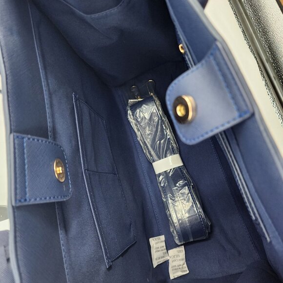 Trina Turk Floral Print Tote Bag 14x11 Floral Navy Pink Green Designer Purse - Picture 6 of 11